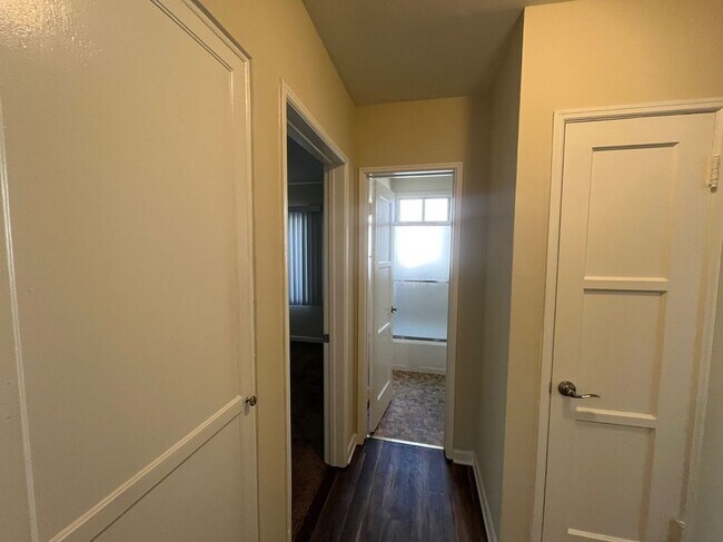 Photo - 132 N Maple St