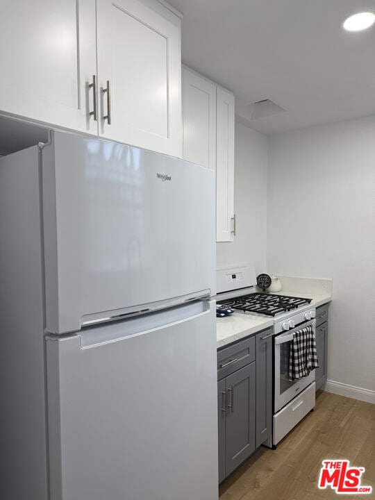 Photo - 3310 W 77th St Unit 1