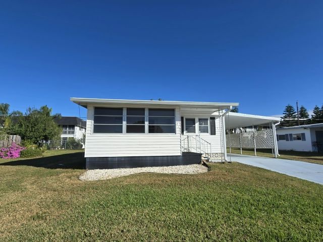 Photo - 217 48th Ave W