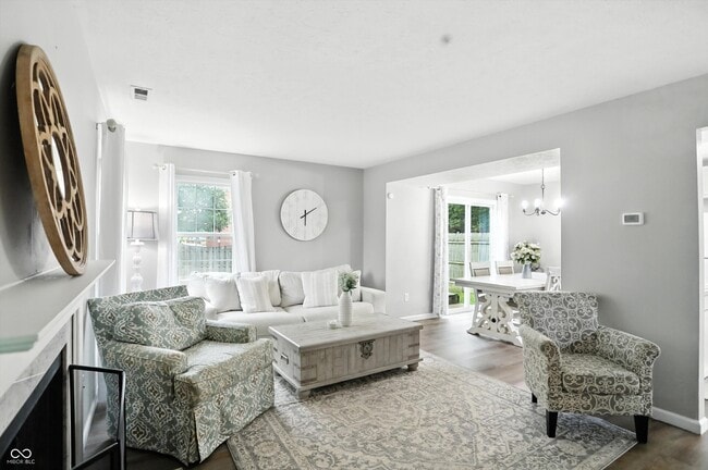 Photo - 6495 Titania Dr