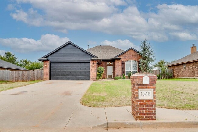 Photo - 1046 Phils Way