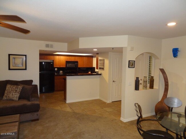 Photo - 5104 N 32nd St Apartment Unit 247