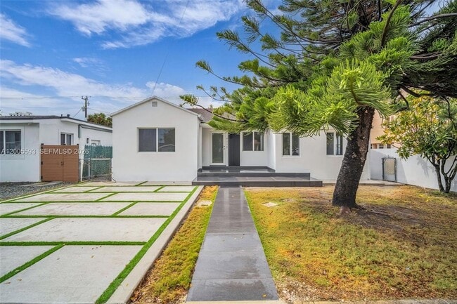 Photo - 4112 SW 9th Terrace