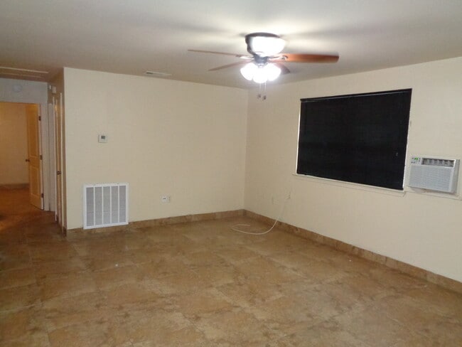 Photo - 946 Jennifer Jean Dr