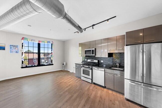 Building Photo - 944 Dorchester Unit 42 Rental