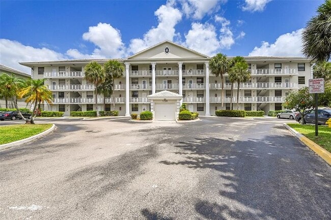 Photo - 1703 Whitehall Dr Condo Unit 304