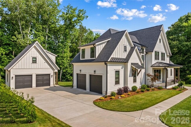 Photo - 269 Conroy Ave
