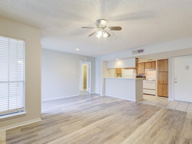 Photo - 1900 Bay Area Blvd Unit True