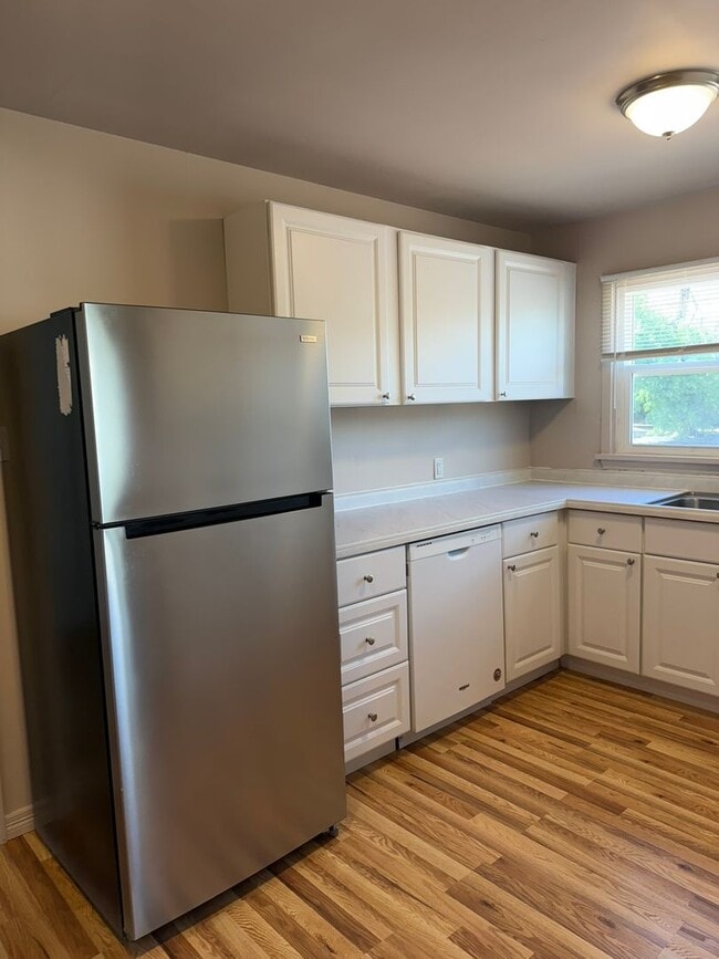Photo - 1403 Bunting Ave