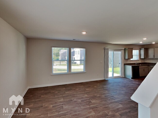 Photo - 2126 Allium Dr