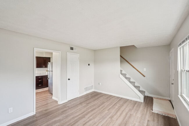 Columbus Crossing Townhomes