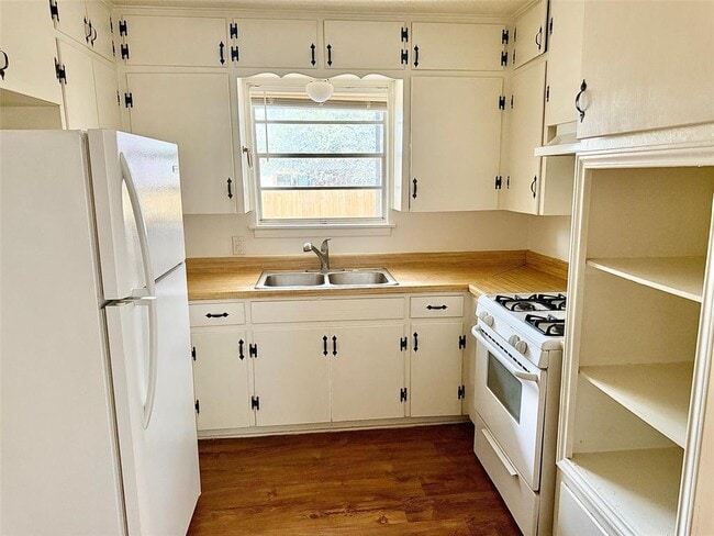 Photo - 2411 S 5th St Unidad 2