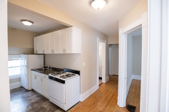 Photo - 2728 N Murray Ave Unit 2728A-Upper