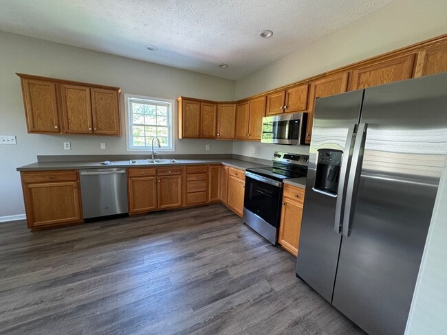 Photo - Nice Home in Sandusky Area (Hines Circle)