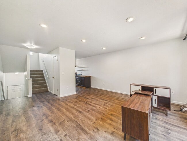 Photo - Updated 2 Bed / 1.5 Bath Townhome – In-Unit Washer & Dryer + Garage Parking – $2,800/month