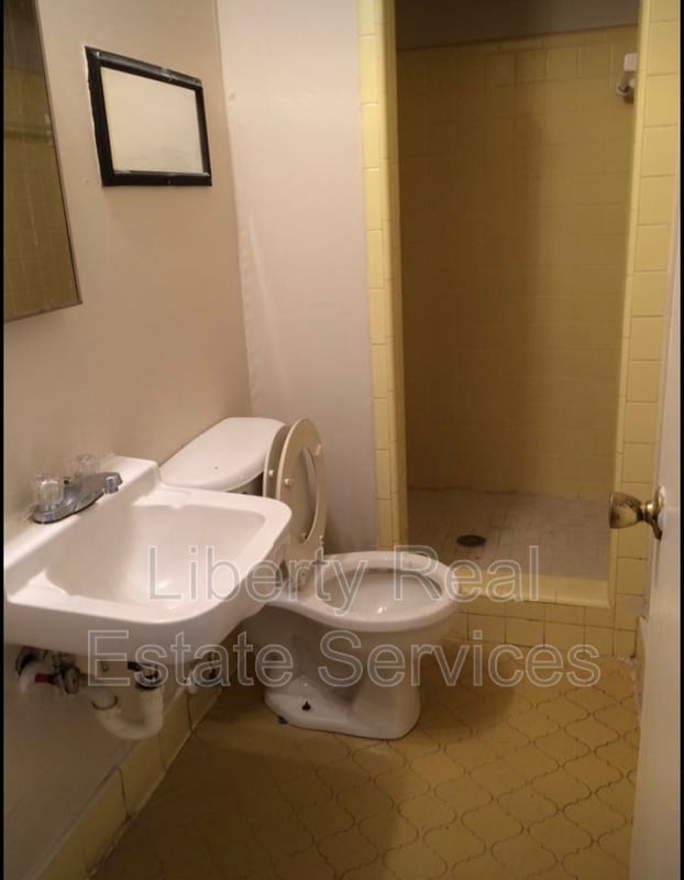 Photo - 116 Mattie St Unit Apt 5