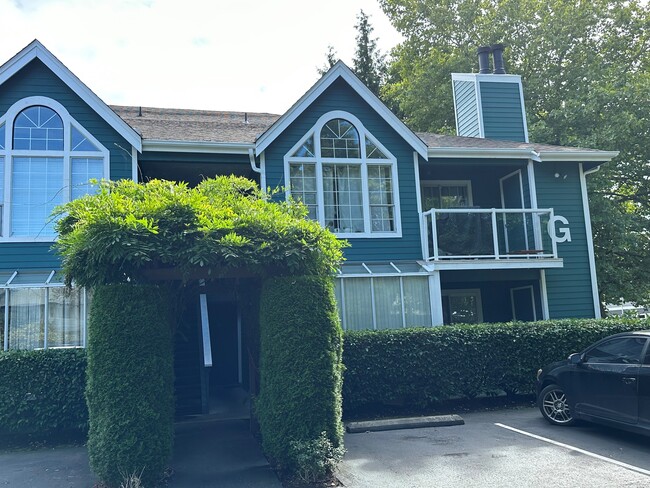 Photo - 16419 Spruce Way Unit G1