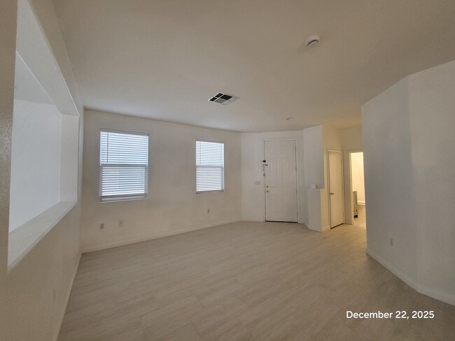 Photo - 204 Hickory Heights Ave