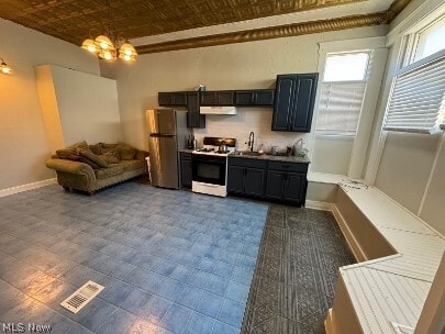 Photo - 3260 W 105th St