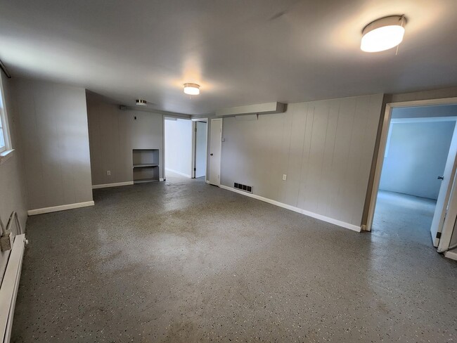 Photo - 2432 N Grand Ave E Unit 2