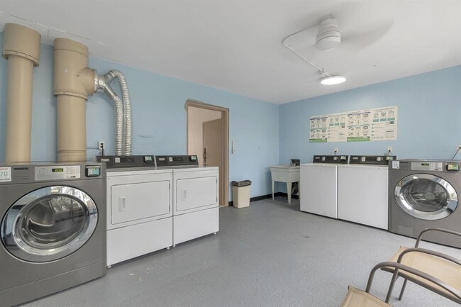 Photo - 3040 NE 16th Ave Unit 408