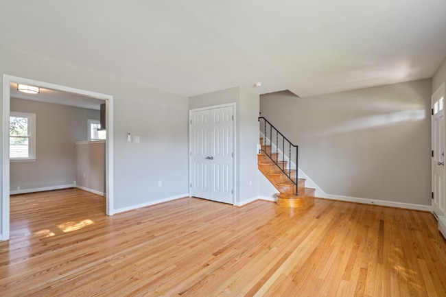 Photo - 707 Fairview Ave