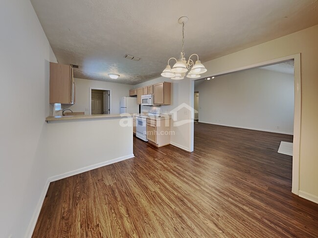 Photo - 1238 Dalmally Dr