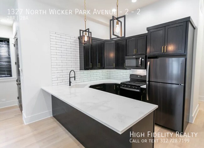 Photo - 1327 N Wicker Park Ave Unit 2