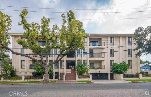 Building Photo - 1011 N Stoneman Ave Unit 3 Rental
