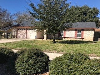 Hermosa casa de 4 habitaciones, 2 baños y 1410 pies cuadrados. - 140 Fort Wayne