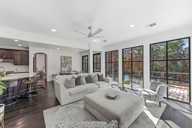 Photo - 6405 Aden Ln