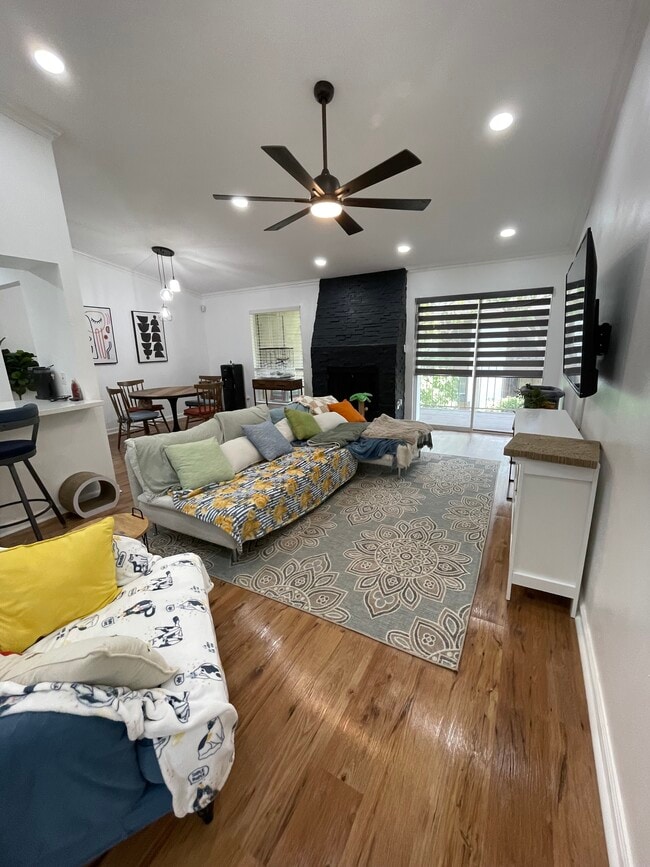Photo - 2901 Central Blvd Unidad #908
