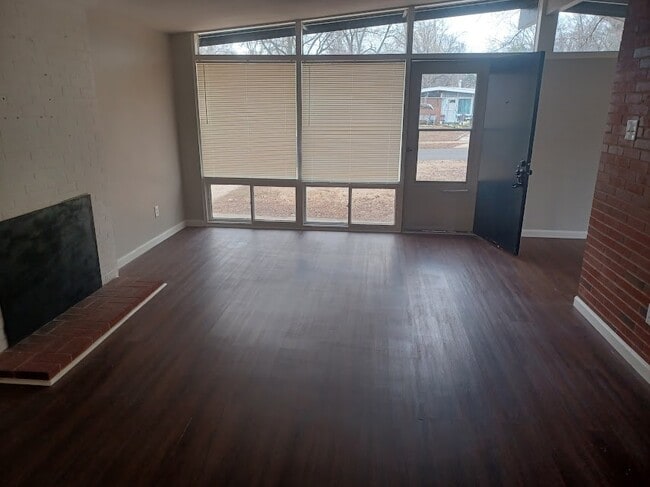 Photo - 2805 Countryside Dr