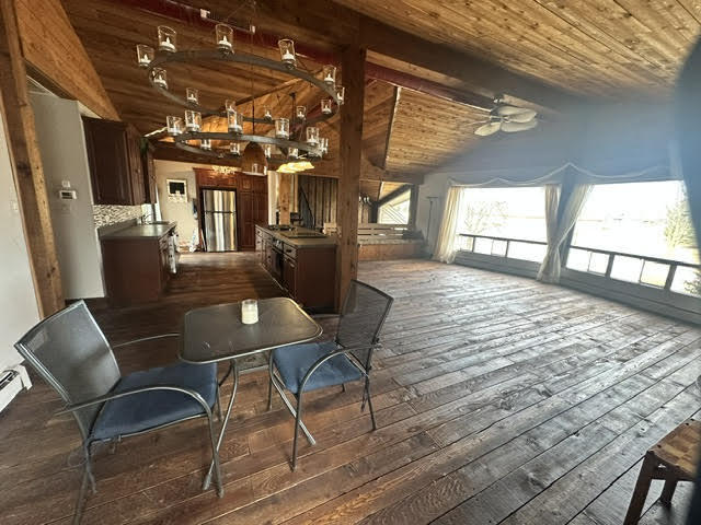 Photo - 8538 Washington St