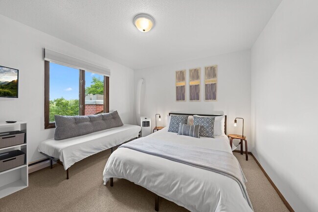 Comfortable bedrooms ready for a good nights rest. - Cross Lake Estates - Furnished Rentals