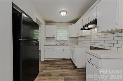 Photo - 2649 Roslyn Ave