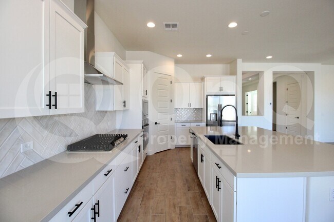 Photo - 22654 E Lawndale Pl