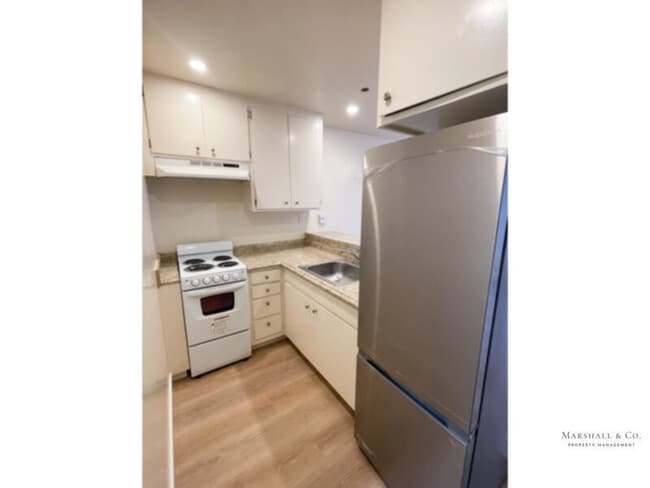 Photo - UPDATED STUDIO WITH NEW KITCHEN, NEW BATH,...