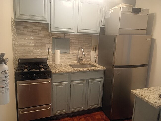 Photo - 1250 4th St SE