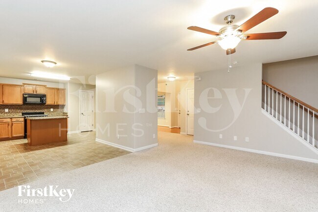 Photo - 5390 Esher Drive