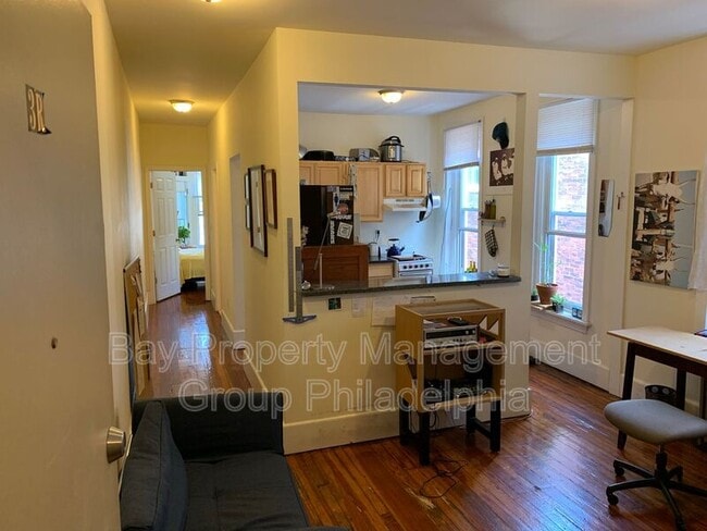 Photo - 4437 Chestnut St Unit 3R