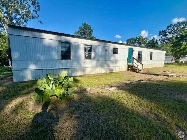 Building Photo - 1054 Pecan Dr Rental