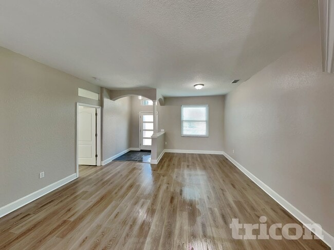 Photo - 3012 Forest Hammock Dr