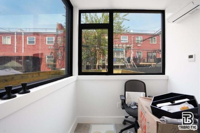 Building Photo - 3 bedroom in BROOKLYN NY 11205 Unit 5E Rental