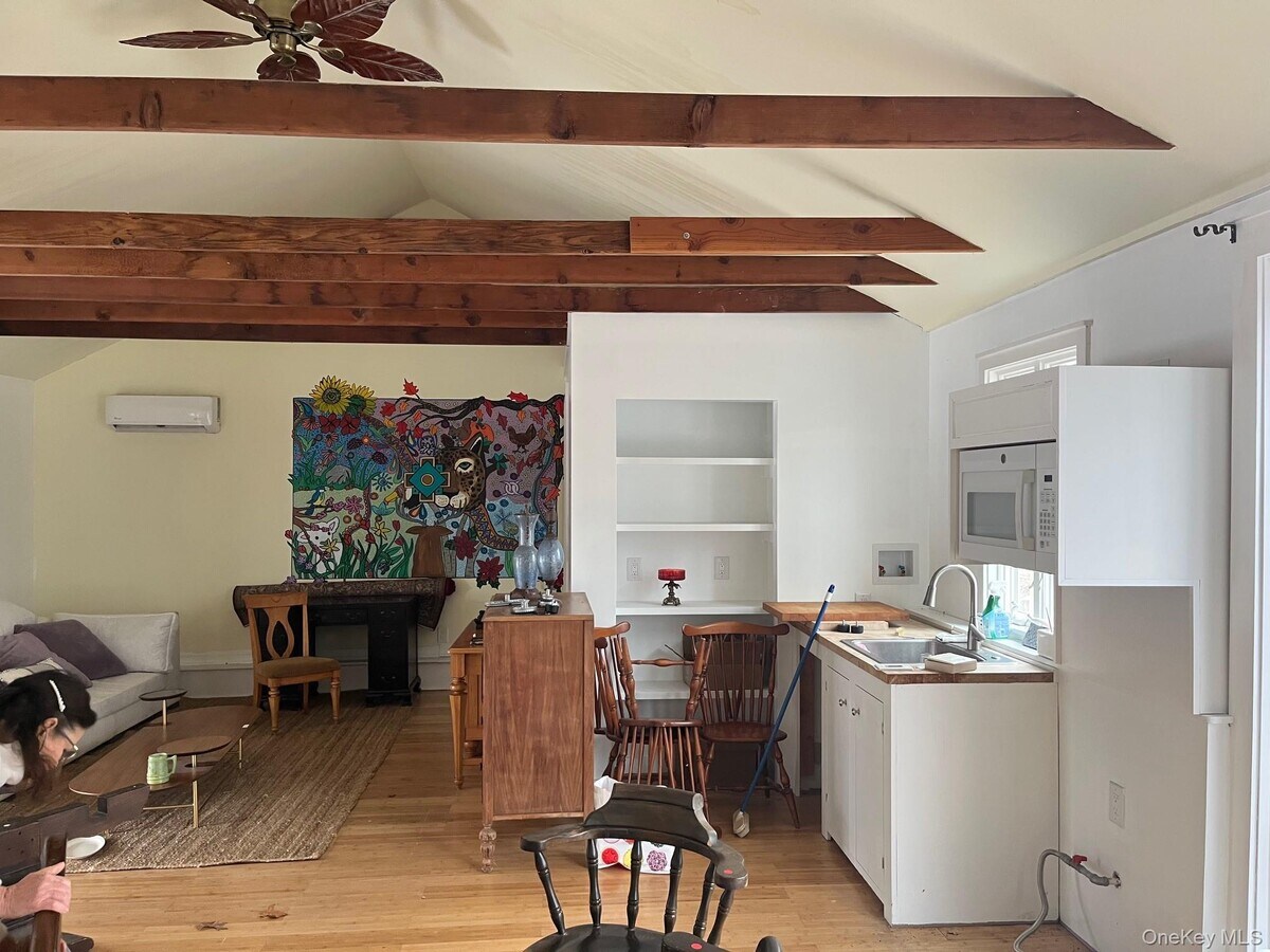 Photo - 178 Barnes Rd Unit COTTAGE