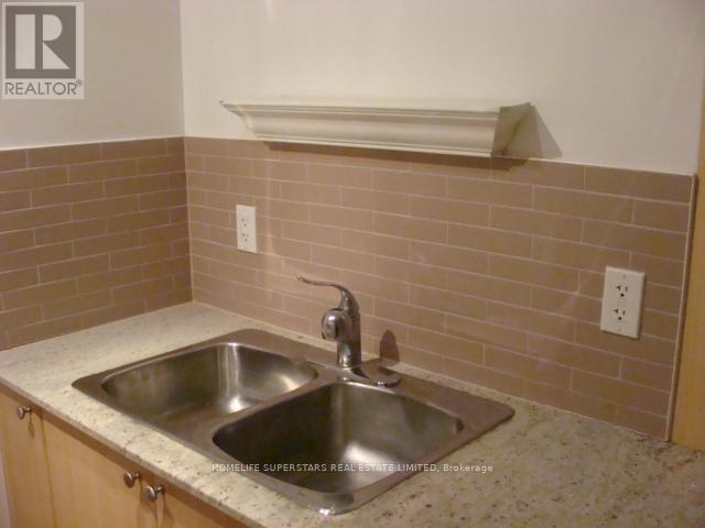 Photo - 763 Bay St. Unité 2807