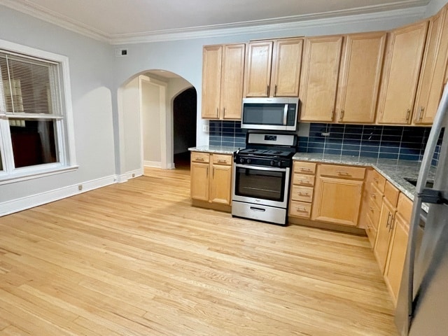 Photo - 4452 N Winchester Ave Unit 2