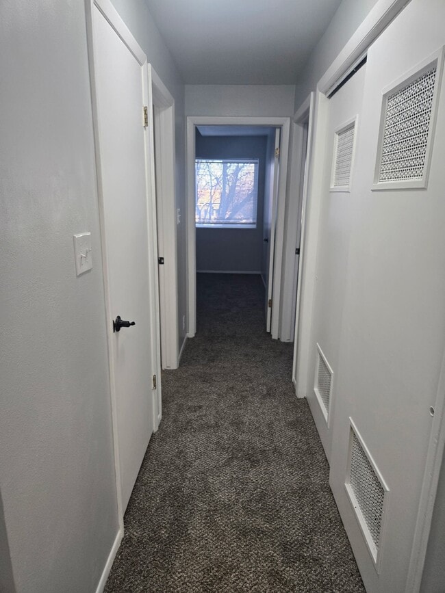 Photo - 639 S Main St Unit 663