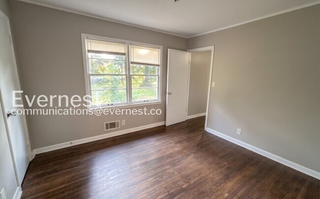 Photo - 3-Bed/1-Bath Cozy Living/Available Now!