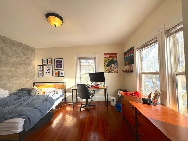 Photo - Four bedroom Two bath near BU